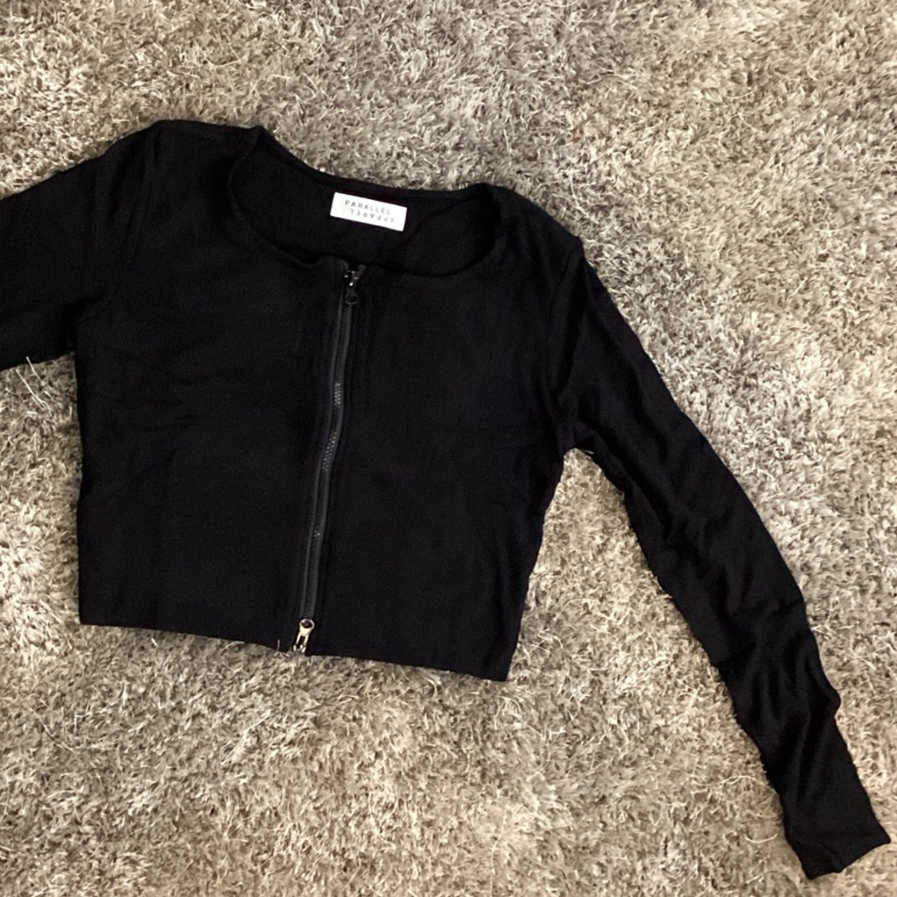 Black Zip-Up Cardigan Crop Top